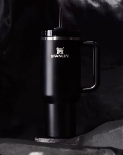 Stanley Quencher H2.0 FlowState Tumbler – 40 oz – Matte Black (Premium Edition)